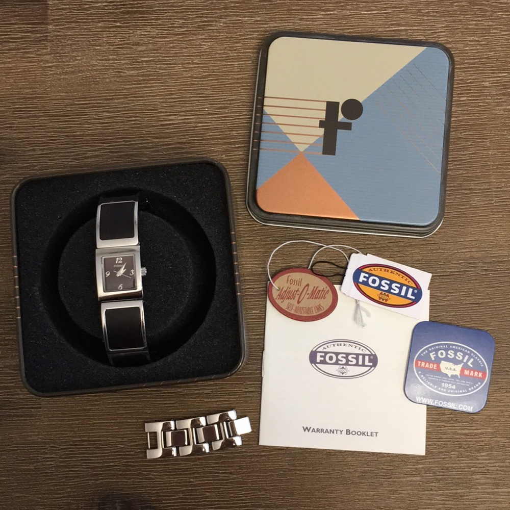 Fossil stainless steel and wood watch